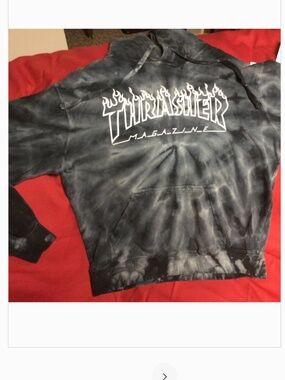 Thrasher hoodie
